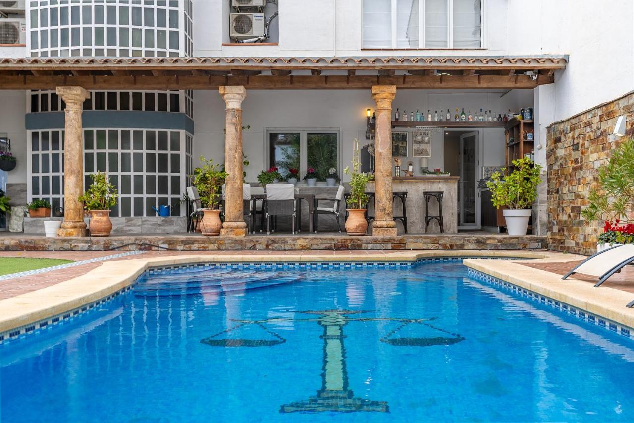 IlloraCasa De Amigos La Latina Con Piscina, Chimenea Y Barbacoa别墅 外观 照片
