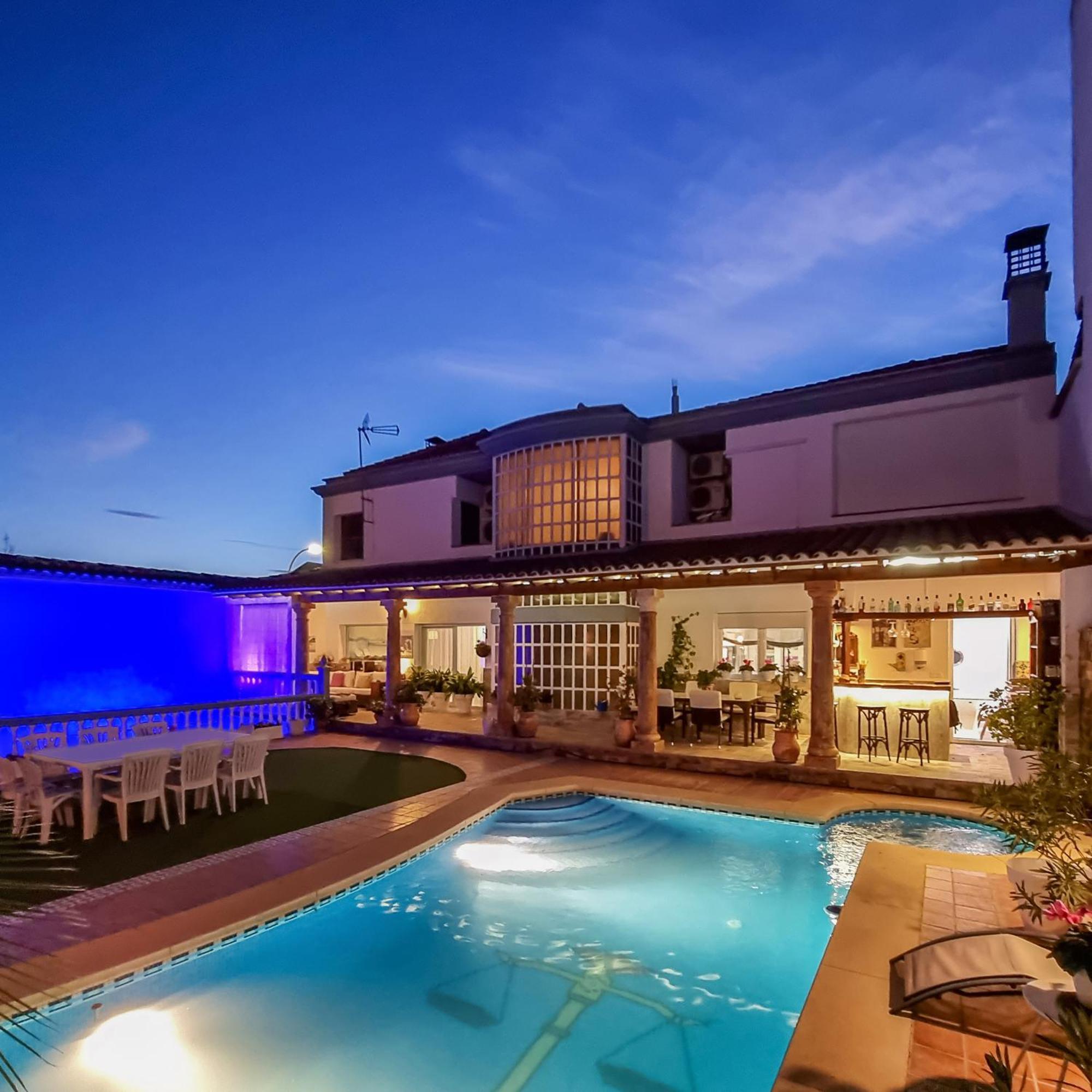 IlloraCasa De Amigos La Latina Con Piscina, Chimenea Y Barbacoa别墅 外观 照片